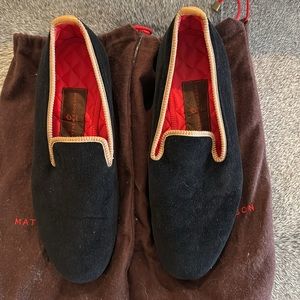 Matthew Cookson Men’s Luxury Velvet Slippers - Size 9 - Black, Gold and Red